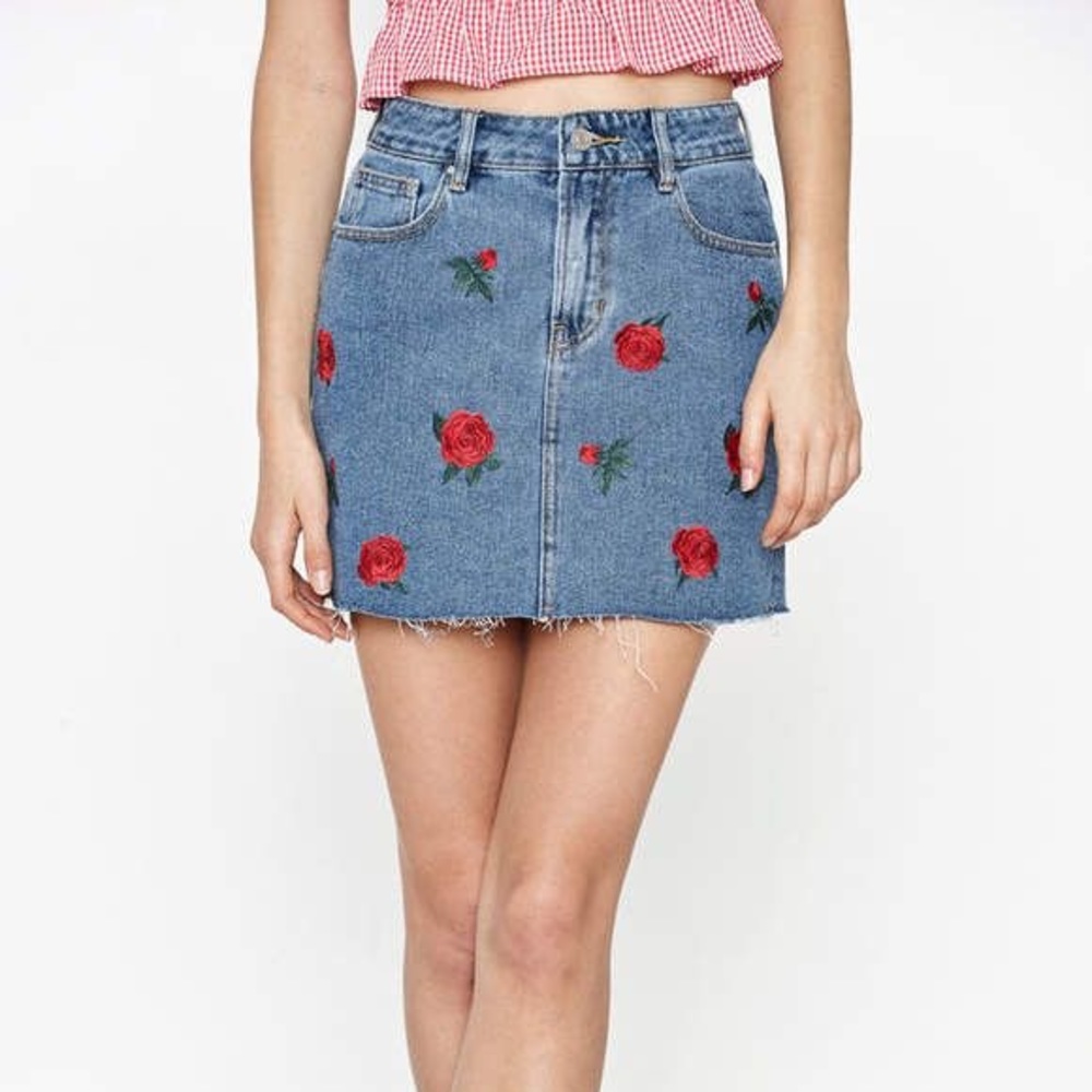 🌻Host Pick🌻 Pacsun denim floral mini skirt
